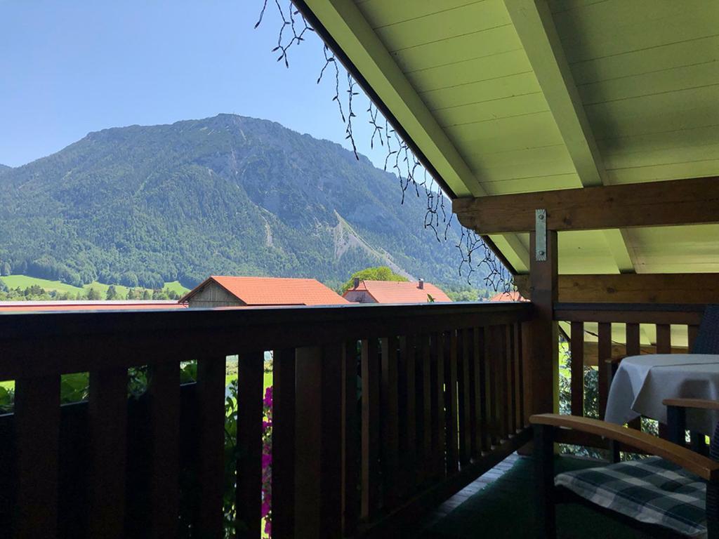 Haus Jaeger Ferienwohnungen Mit Indoor-Pool Inkl. Chiemgaukarte روهبولدنغ المظهر الخارجي الصورة